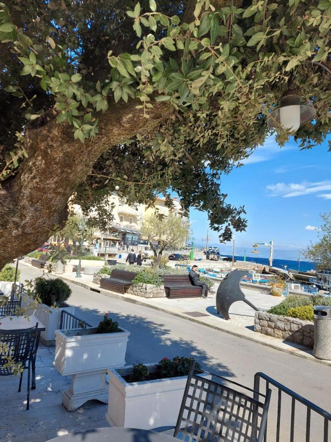 Modern And Cosy Apartment Ivana With A Beautiful Seaview Moscenicka Draga Luaran gambar