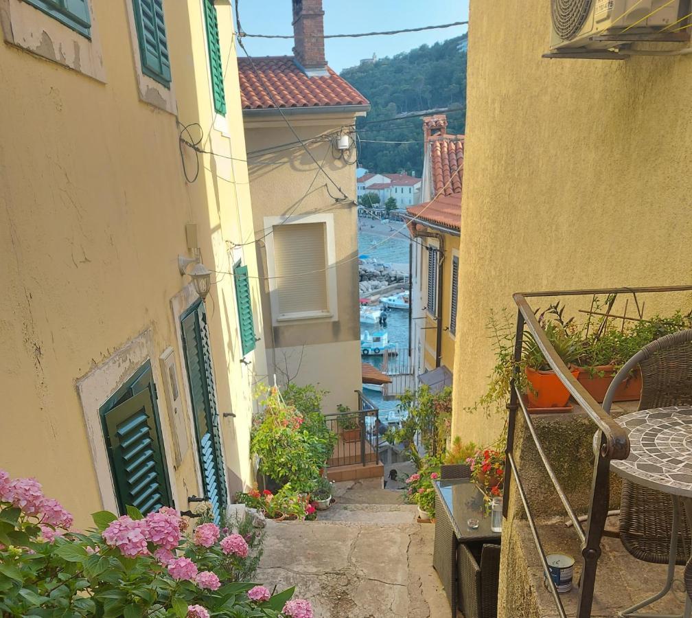 Modern And Cosy Apartment Ivana With A Beautiful Seaview Moscenicka Draga Luaran gambar